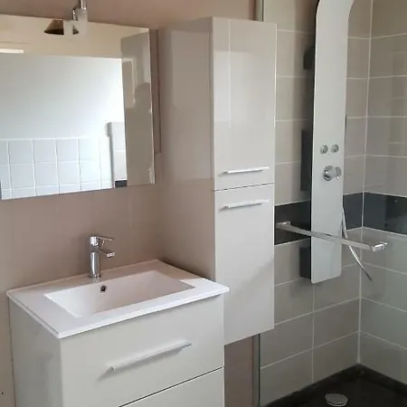 Les Vignes Ardechoises - Peuplier Дом отдыха Sarras